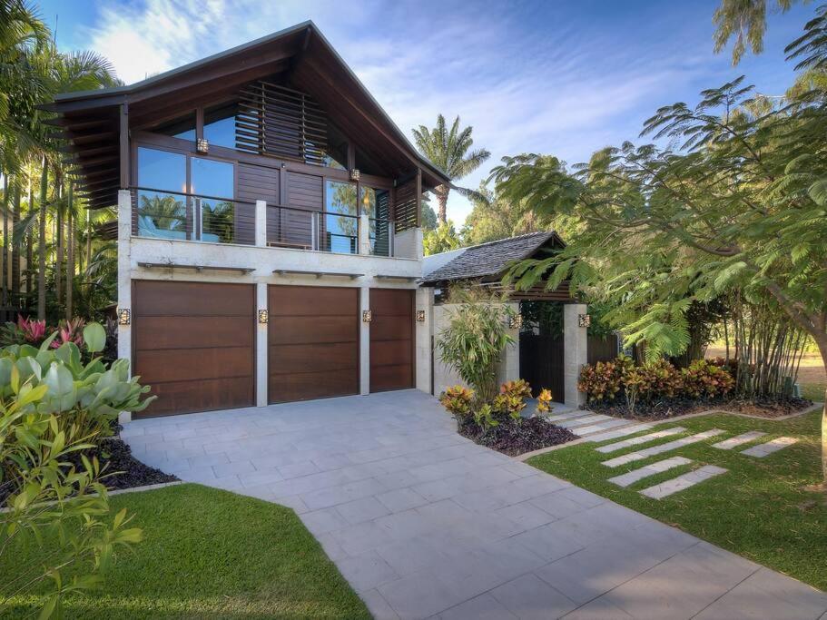 32 Beachfront Mirage - 4 Bedroom Luxury House Port Douglas Buitenkant foto