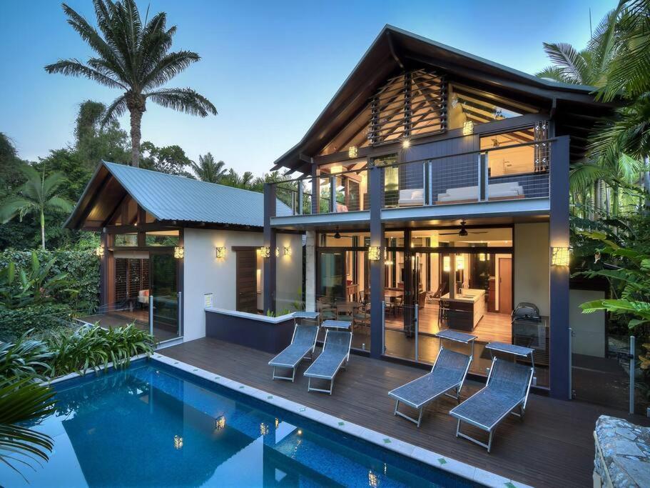 32 Beachfront Mirage - 4 Bedroom Luxury House Port Douglas Buitenkant foto